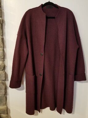 Simons LE 31 Felted Wool jacket – Minimalist Elegance in Plum  (NWOT)